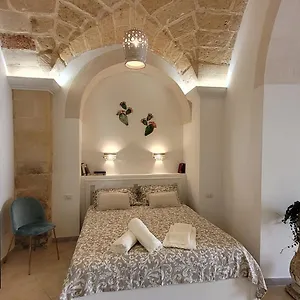 le-chicche-suite.lecce-hotels.com/