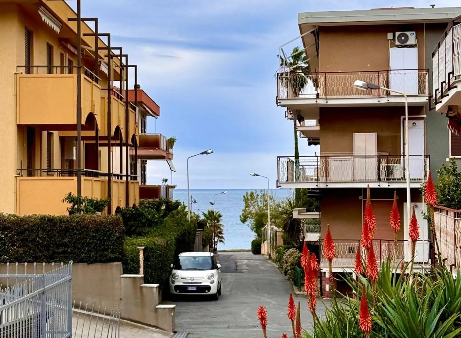 Sun, Beach And Bike Santo Stefano al Mare Italia